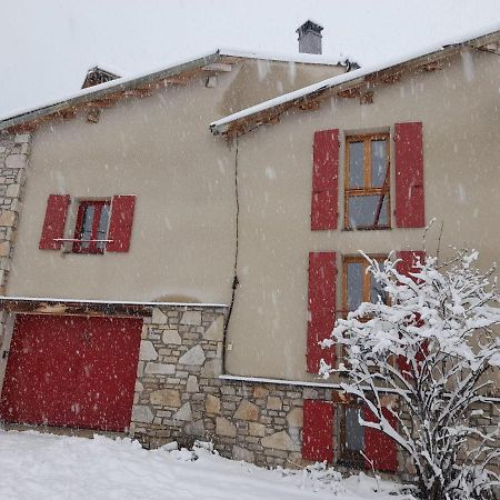 Maison De Montagne Dans Charmant Village Du Capcir Fontrabiouse Екстер'єр фото